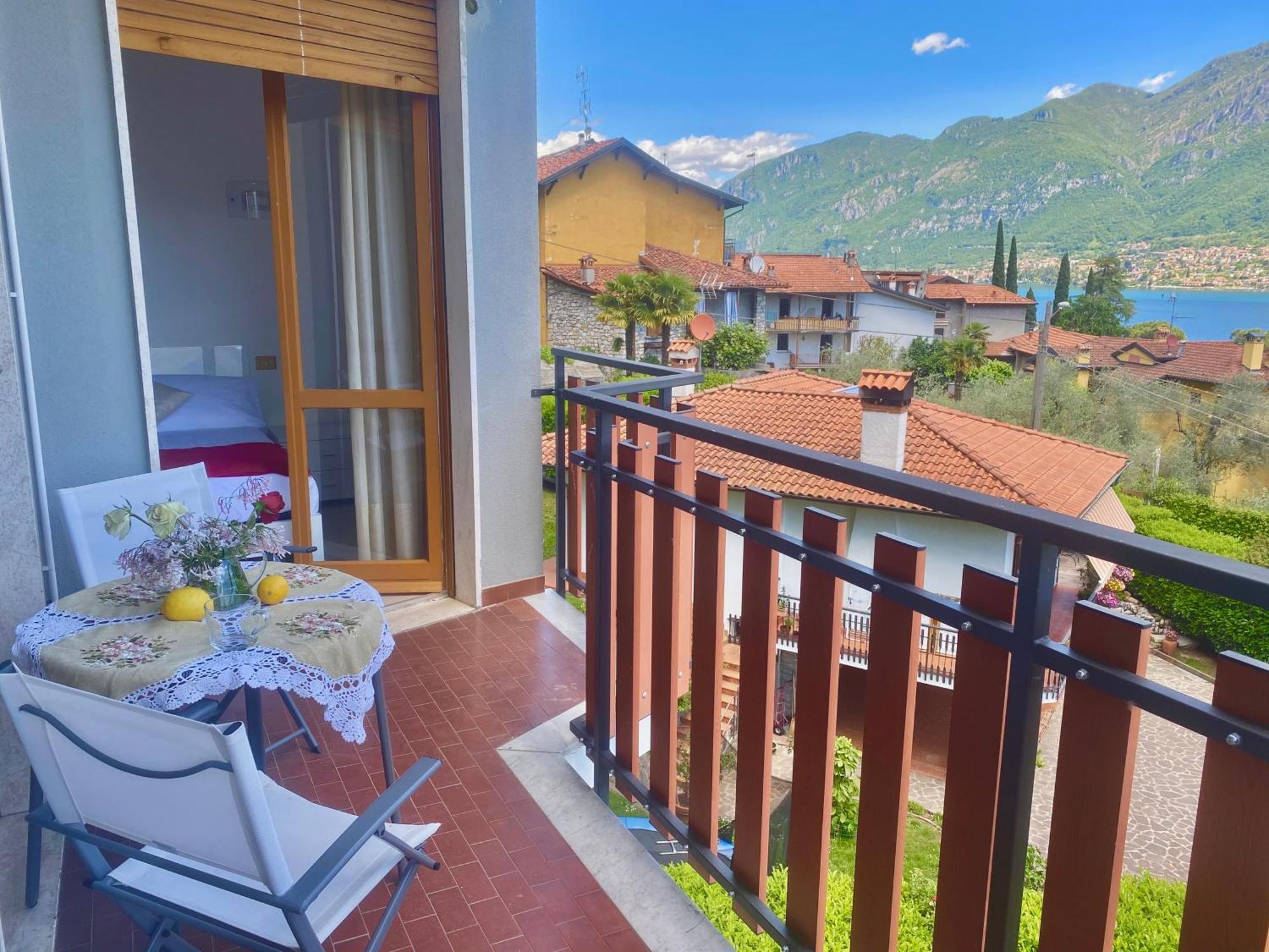 Lake Como Lilla Apartment Oliveto Lario Esterno foto